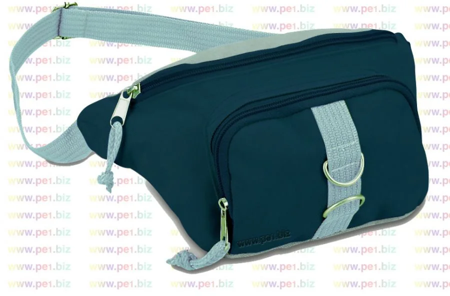 תיק פאוץ',אדם